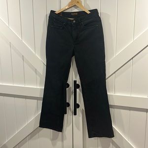 Aura from the Women At Wrangler Jeans 8 LONG Average